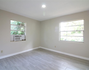 1116 S Tennessee Avenue - Photo Thumbnail 6