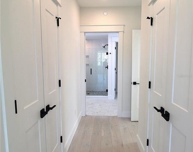280 Hidden Bay Drive - Photo Thumbnail 9