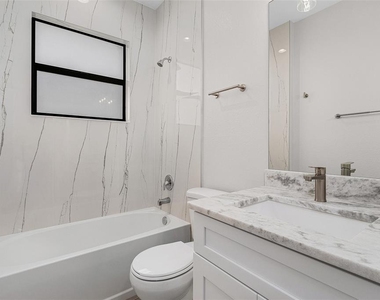 26221 Sandhill Boulevard - Photo Thumbnail 9