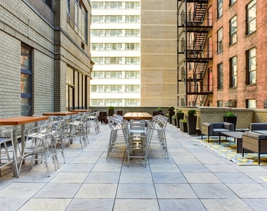 West 49th Street & 8th Avenue - Photo Thumbnail 9
