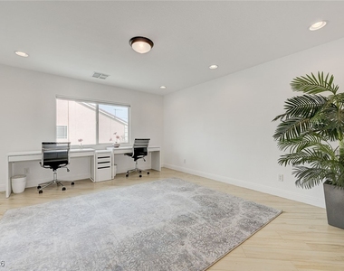 5556 Dancing Fox Court - Photo Thumbnail 24