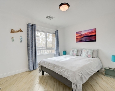 5556 Dancing Fox Court - Photo Thumbnail 39