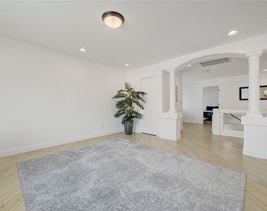 5556 Dancing Fox Court - Photo Thumbnail 26