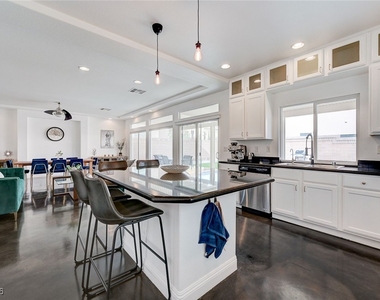 5556 Dancing Fox Court - Photo Thumbnail 19