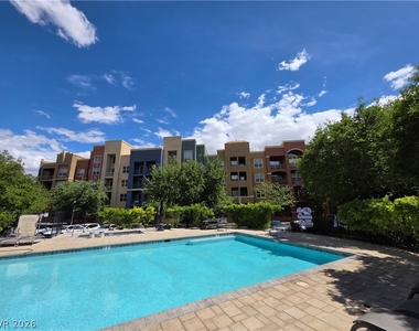 62 E Serene Avenue - Photo Thumbnail 12