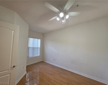 62 E Serene Avenue - Photo Thumbnail 60