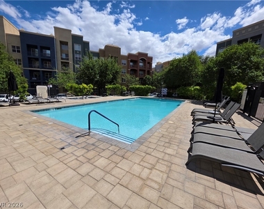 62 E Serene Avenue - Photo Thumbnail 13