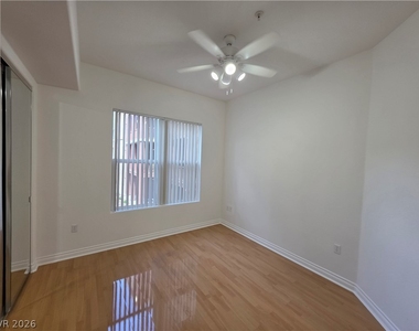 62 E Serene Avenue - Photo Thumbnail 64