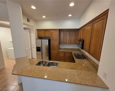 62 E Serene Avenue - Photo Thumbnail 41
