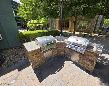 62 E Serene Avenue - Photo Thumbnail 9