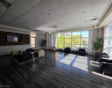 62 E Serene Avenue - Photo Thumbnail 80