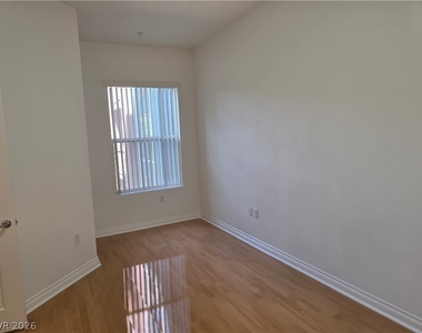 62 E Serene Avenue - Photo Thumbnail 55