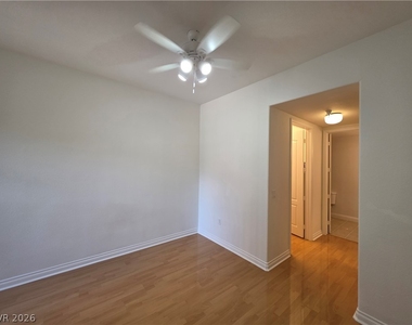 62 E Serene Avenue - Photo Thumbnail 62