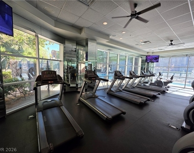 62 E Serene Avenue - Photo Thumbnail 94