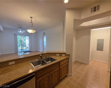 62 E Serene Avenue - Photo Thumbnail 45