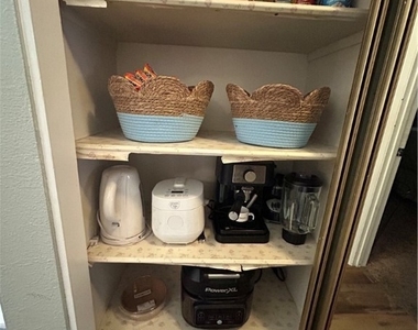 1481 Lorilyn Avenue - Photo Thumbnail 5
