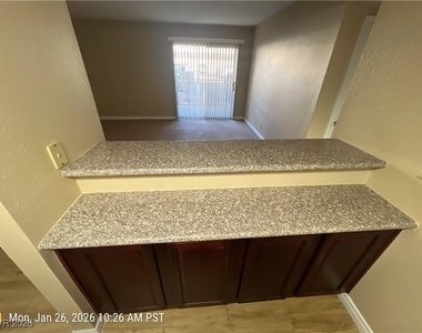 5242 River Glen Drive - Photo Thumbnail 4