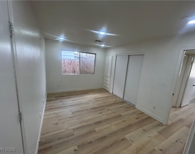 5900 Fawn Avenue - Photo Thumbnail 21