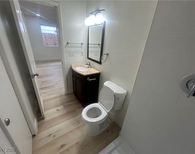 5900 Fawn Avenue - Photo Thumbnail 23