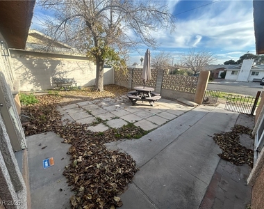 5900 Fawn Avenue - Photo Thumbnail 31