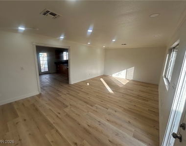 5900 Fawn Avenue - Photo Thumbnail 3