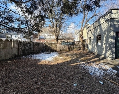 171 Chapin Street - Photo Thumbnail 11