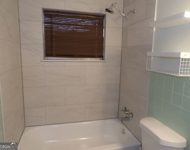5261 Heather Lane - Photo Thumbnail 9