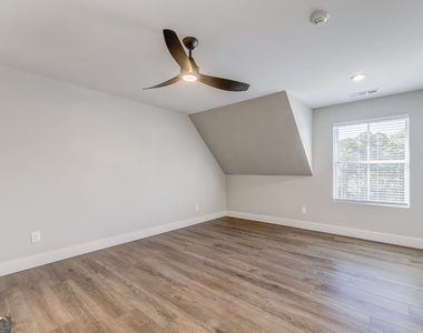 109 Chateau Drive - Photo Thumbnail 50