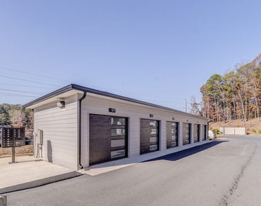 109 Chateau Drive - Photo Thumbnail 15