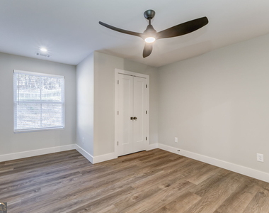 109 Chateau Drive - Photo Thumbnail 48