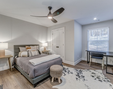 109 Chateau Drive - Photo Thumbnail 54
