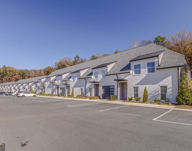 93 Chateau Drive - Photo Thumbnail 13