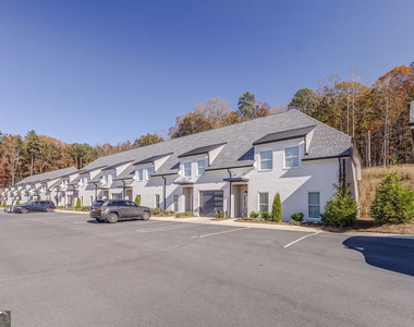 93 Chateau Drive - Photo Thumbnail 9