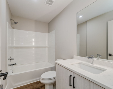 93 Chateau Drive - Photo Thumbnail 58
