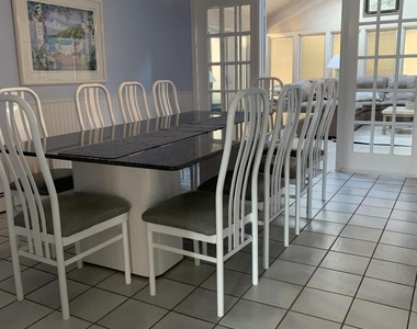 107 Carlton Place - Photo Thumbnail 5