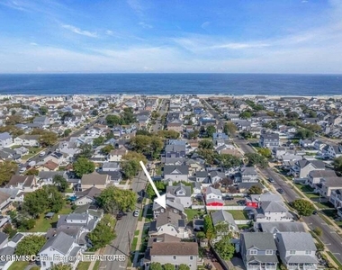 321 14th Avenue - Photo Thumbnail 4