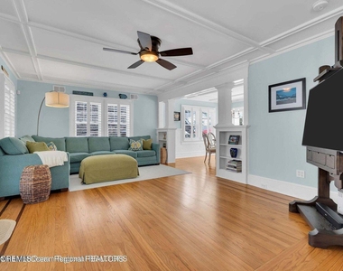 321 14th Avenue - Photo Thumbnail 6