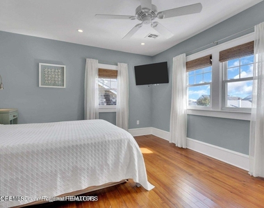 321 14th Avenue - Photo Thumbnail 15