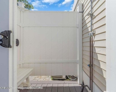 321 14th Avenue - Photo Thumbnail 26