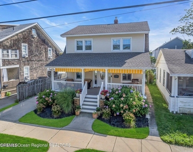 321 14th Avenue - Photo Thumbnail 1