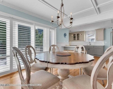 321 14th Avenue - Photo Thumbnail 9
