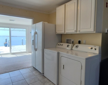 259 Joseph Street - Photo Thumbnail 23