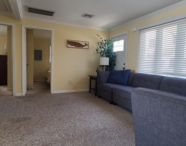 259 Joseph Street - Photo Thumbnail 18