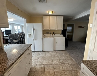 259 Joseph Street - Photo Thumbnail 1