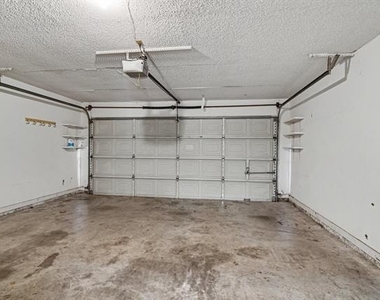 1507 Lindsey Lane - Photo Thumbnail 24