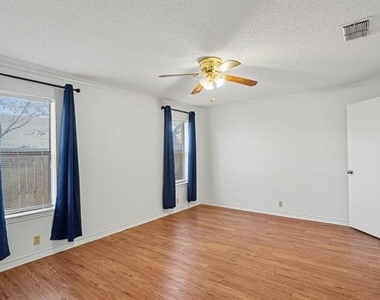1507 Lindsey Lane - Photo Thumbnail 18