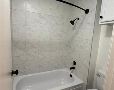 3150 Cliff Creek Crossing Drive - Photo Thumbnail 5