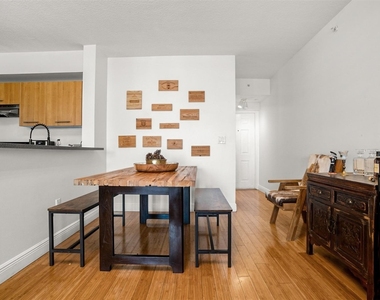 471 Ne 25th Street - Photo Thumbnail 12