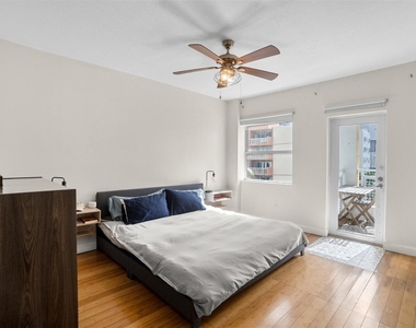 471 Ne 25th Street - Photo Thumbnail 17