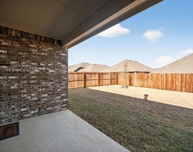 10601 Autumn Leaves Lane - Photo Thumbnail 28